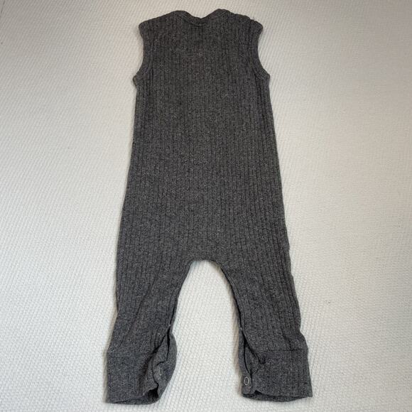 Kate Quinn Sleeveless Jumpsuit - Picture 2 of 3